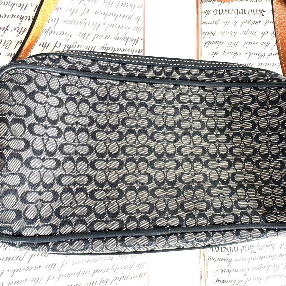 Vintage Coach Crossbody Bag Black Signature with Tan inner strap accent - Picture 9 of 16